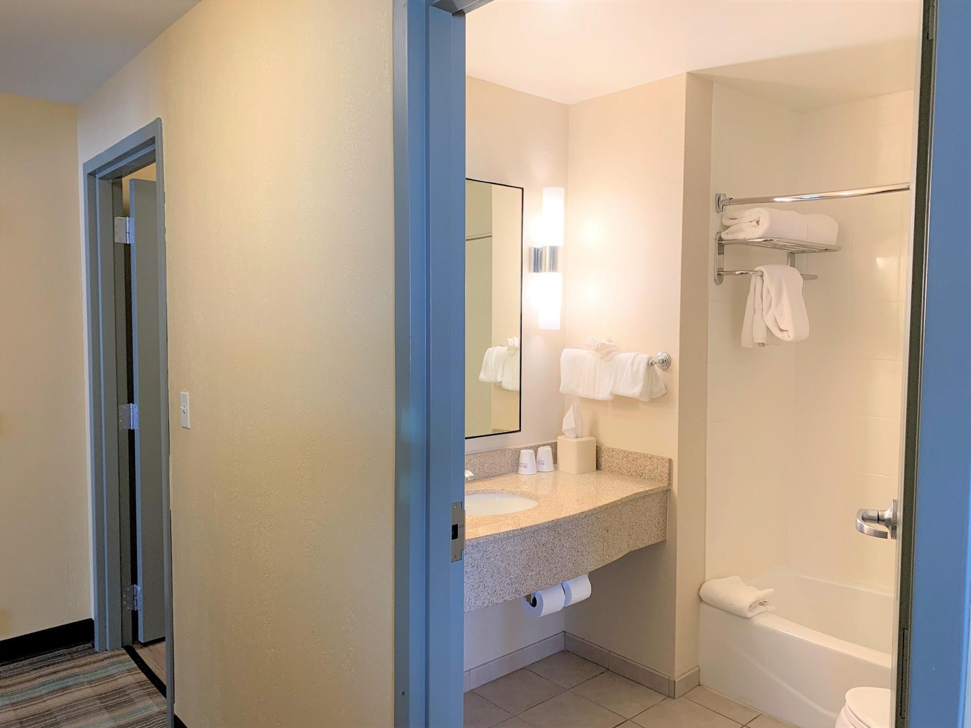 Hilton Garden Inn Albany Medical Center Zewnętrze zdjęcie